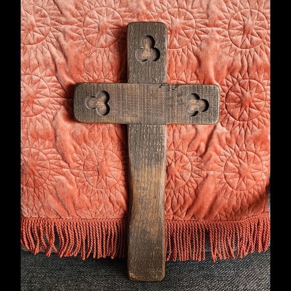 Beautiful Decorative Rustic Folk Art Cross Plaque Piece - Picture 7 of 8